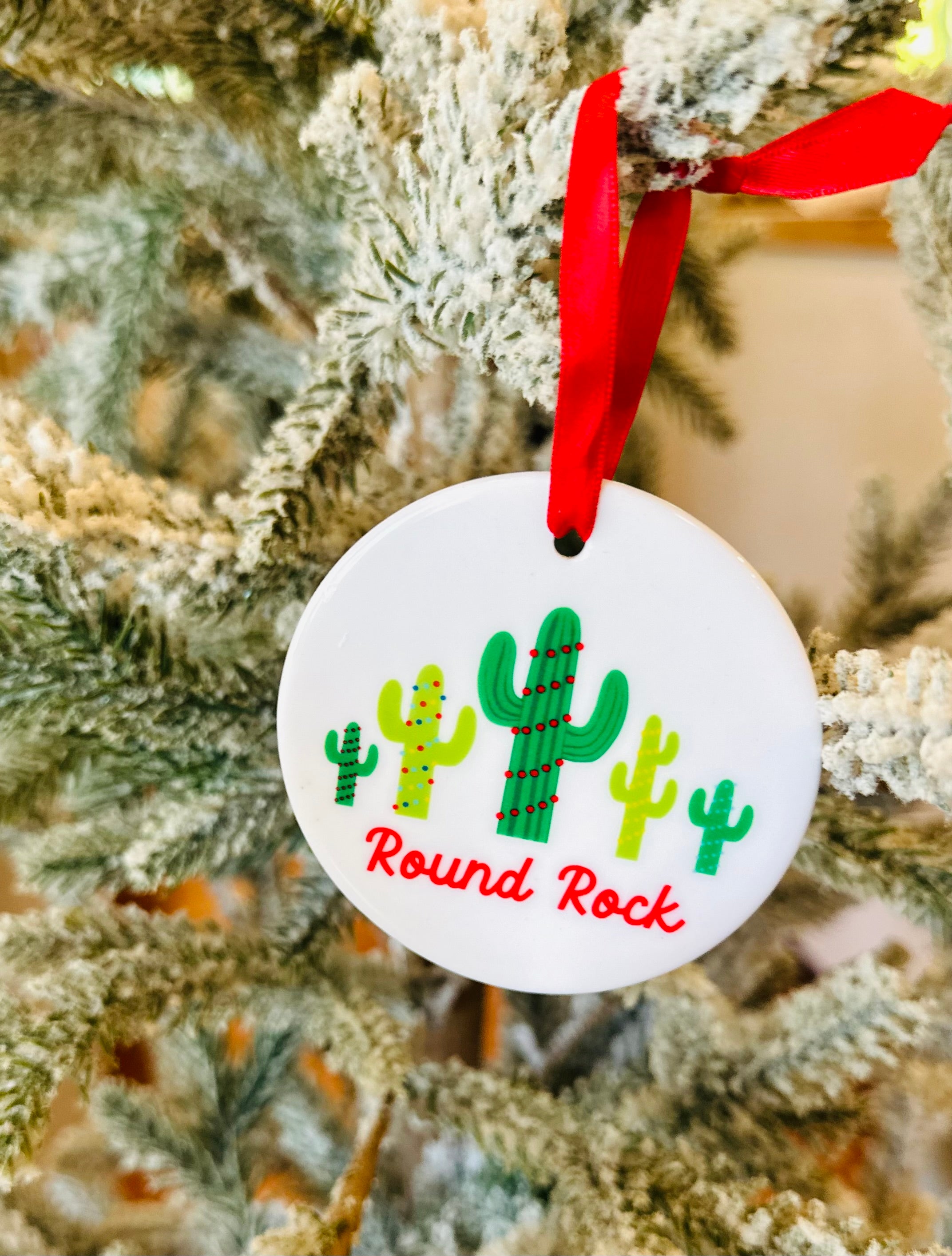 Holiday Cactus Round Rock  Ceramic Ornament