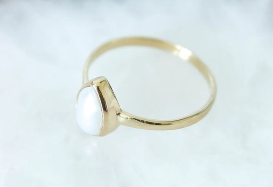 Mesa Ring Gold Pearl